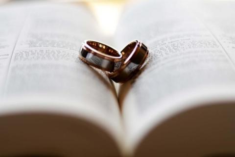 Zgadnijcie, ile małżeństw zawarto w Podegrodziu w 2022 roku?